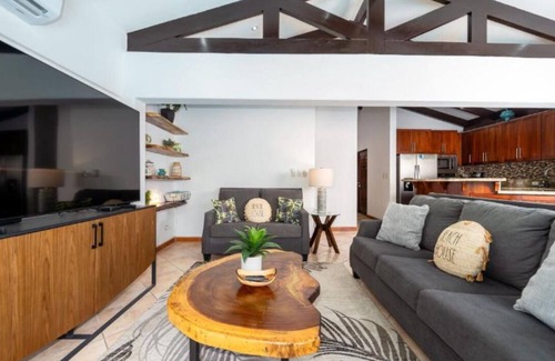 Playa Hermosa Villa | Villas Sol 29 - La Casita de Rana!