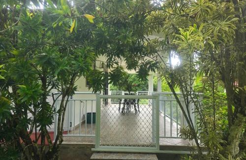 Huahine Villa | Villas TEAKAVEHERE - Fare TIPANIER