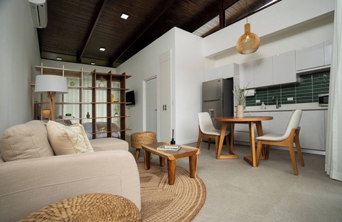San Miguel Villa | VIllas TURRÚ 401 fully equipped inside gated property in Turrucares, Alajuela.
