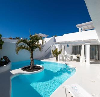 Geafond Villa | Villas Veaco Bahiazul with private pool
