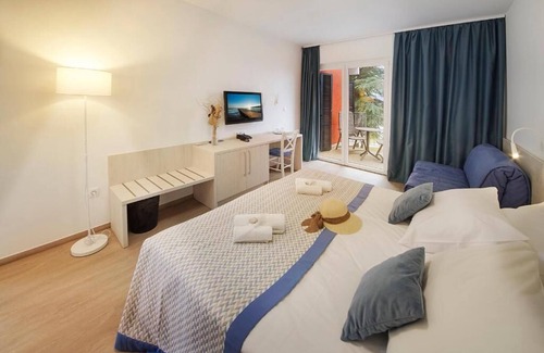 Ankaran Hotel | Villas with Balcony or Terrace - Hotel & Resort Adria Ankaran