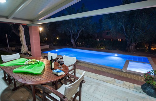 Kariotai Villa | Villashorizon, Ostria, sleeps 4/8p, ideal for families, private pool, bpq, view