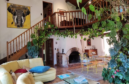 Sospel Villa | Villasospel - spacious, serene villa on 1500m2 of enclosed grounds. Swimming pool and sauna.
