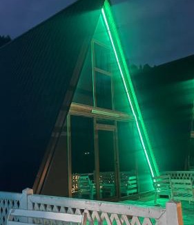 Pejë Ski Chalet | Villat Grand