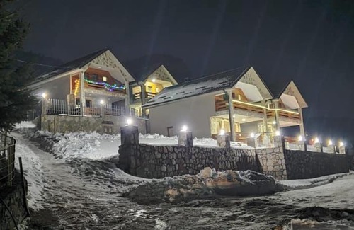 Pejë Villa | Villat Puhiza (BOGE,RUGOVE)
