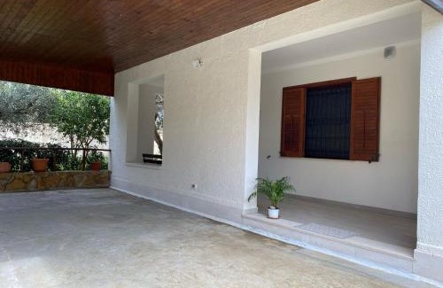 Paceco House | VillaVerdeLago