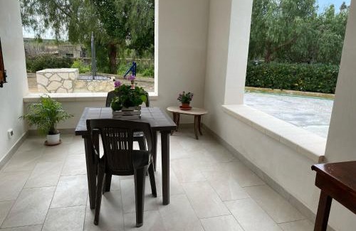 Paceco House | VillaVerdeLago
