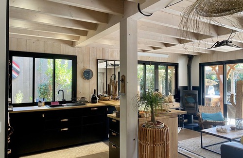 Piraillan Villa | VILLAVI ! a charming wooden villa on the heights of Piraillan