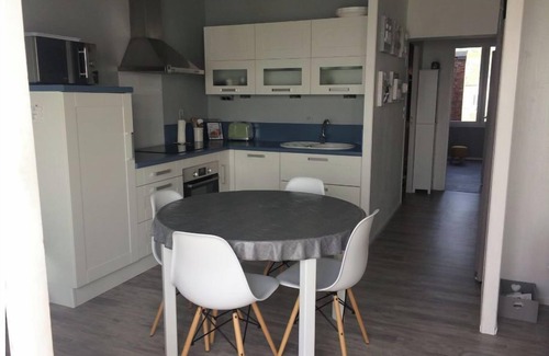 Ault Villa | VILLE COURLA 5 - A balcony overlooking the English Channel