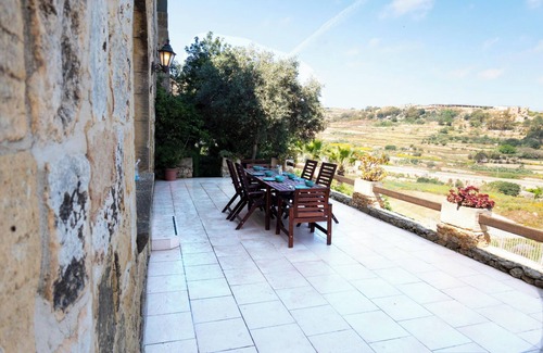 Munxar Villa | Villeleynah Amazing Gozitan Villa + Pool, Munxar - Gozo, Malta