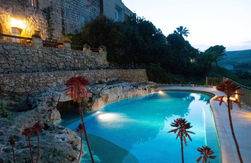 Munxar Apartment | Villeleynah Holiday Home