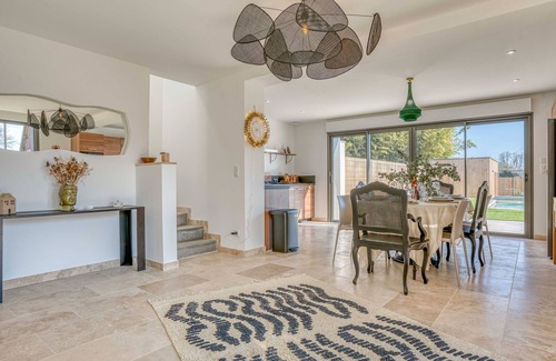 Villereal House | Villeréal - Luxury gîte with swimming pool, ideal for 10 people