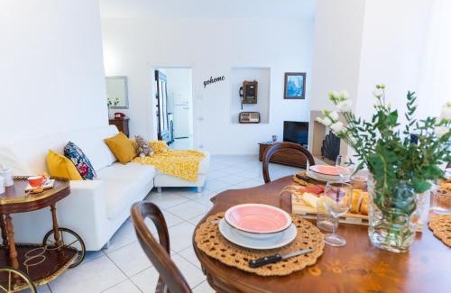 Montelabbate Apartment | Villetta Collina degli Angeli con ampio giardino