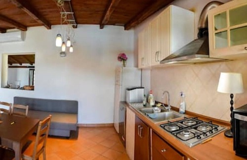 Albano Laziale Villa | Villetta di Lago Albano - Swimming pool, Jacuzzi and Sauna!