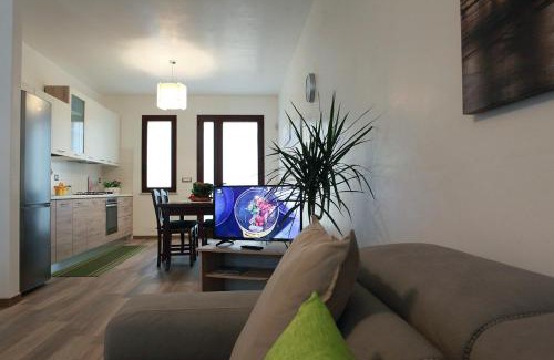 Torre Suda House | "Villetta Eromina"