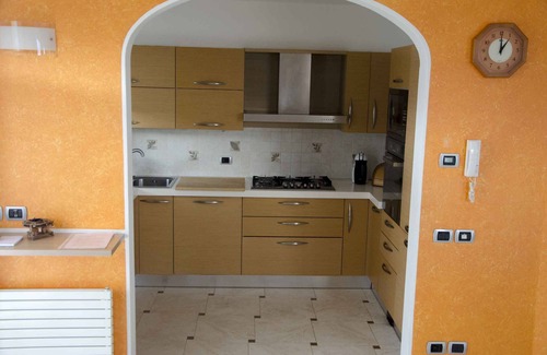 Brentonico Villa | Villetta Glicine close to the mountains and Lake Garda (CIPAT 022025-AT-349702)