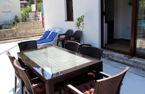 Kamenari House | Villetta Monte - 3 minutes walk from the sea