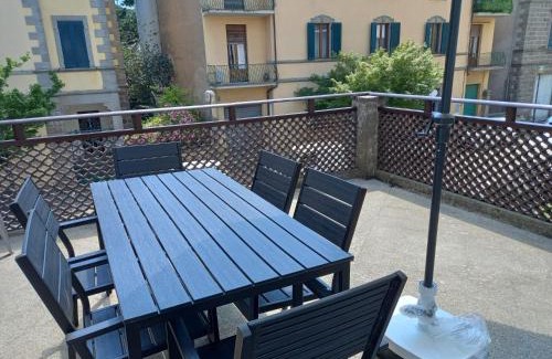 Castel del Piano House | Villino Anna
