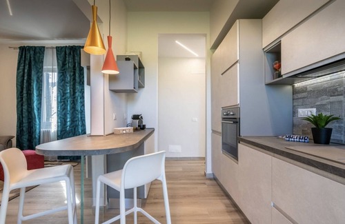 Pisa Apartment | [Villino Dany] 2 Bedrooms, Garden & Private Parking with WallBox