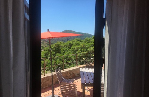 Giglio Castello House | Villino Gigliese for rent-Independent villa with parking space