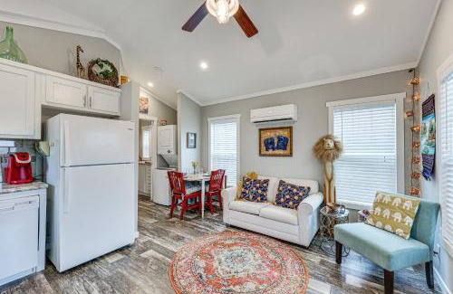 Vilonia House | Vilonia Country Cabin with Grill, Fire Pit and More!