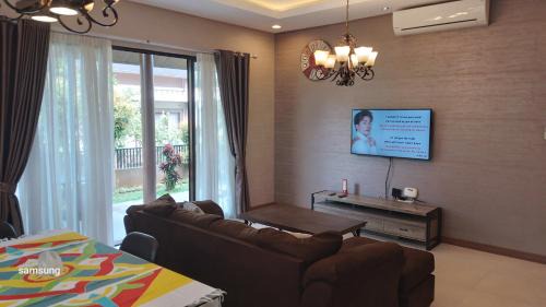 Ciawi Villa | Vimalla hills KLI