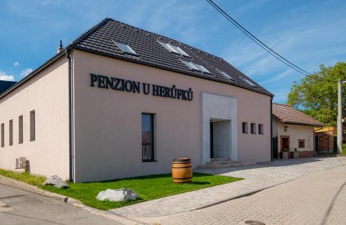 Zajeci House | Vinařství Herůfek