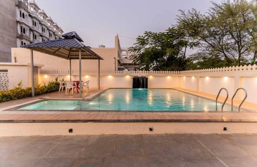 Gogunda Villa | Vinayak Retreat Villa 4BR Pvt Pool By Homeyhuts