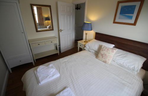 Bridport House | Vine Cottage