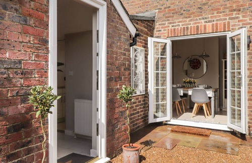 St Michaels Cottage | Vine Cottage