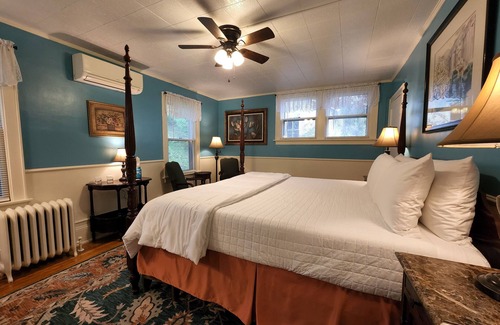 Valley Springs Bed & Breakfast | Vine Cottage Inn