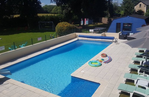 Camors Cottage | Vine Cottage - sleeps 6 with shared Heated Pool in Beautiful Rural Setting