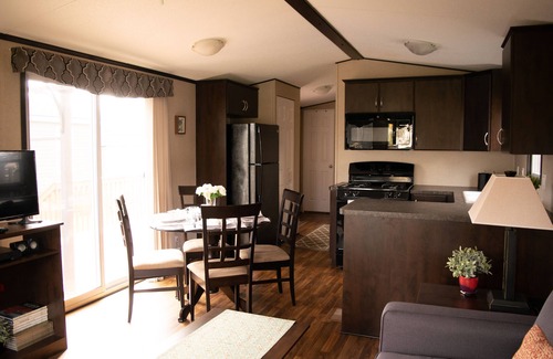Niagara-on-the-Lake Cabin | Vine Ridge Resort