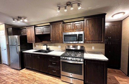 Niagara-on-the-Lake Cabin | Vine Ridge Resort