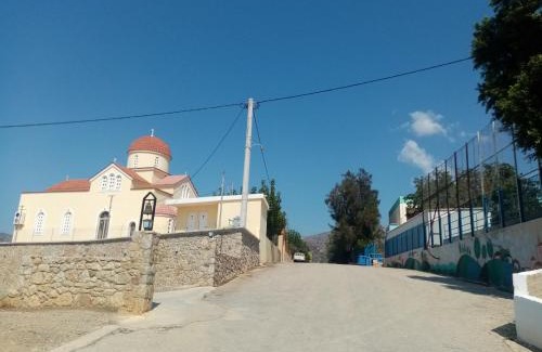 Gialos Apartment | Vine Veranda