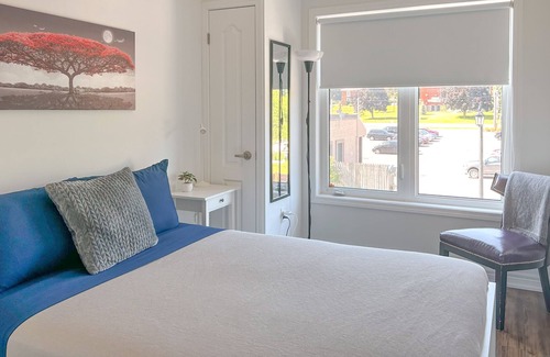 Beamsville Apartment | Vineland Townhouse | Wineries | Nature Hikes