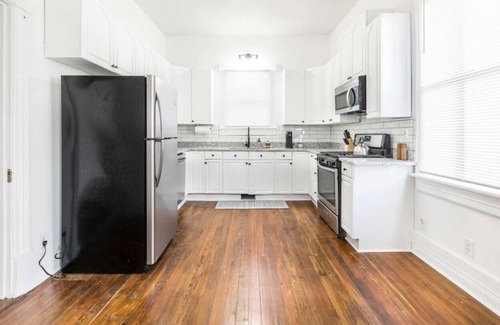 Macon House | Vineville Bungalow, great location