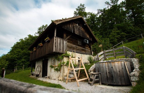 Srednje Grcevje Cottage | Vineyard cottage Škatlar 1