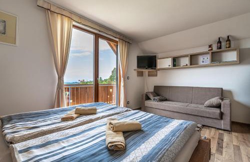Cesnjice pri Trebelnem House | Vineyard Cottage Krivic - Happy Rentals