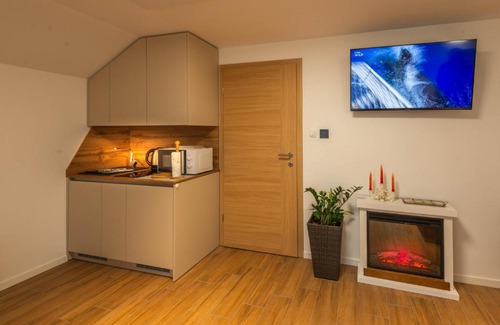 Novo Mesto House | Vineyard cottage Majolka