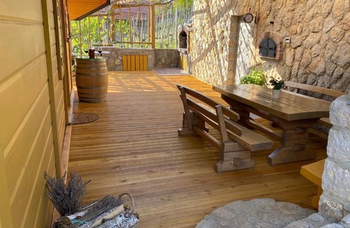 Novo Mesto House | Vineyard cottage Stopar