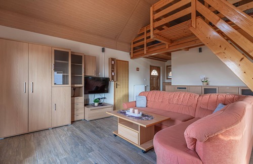 Bostanj House | Vineyard Cottage Urban, Mirna, Slovenia