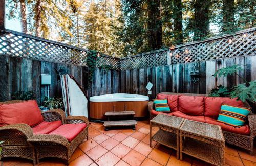 Guerneville House | Vineyard Cottage