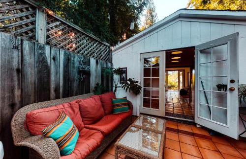 Guerneville House | Vineyard Cottage