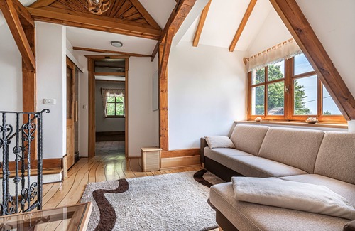 Bostanj House | Vineyard Cottage Wine and Honey, Trebelno, Slovenia