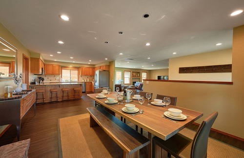 Yamhill House | Vineyard Dreams: Executive Stay Rental in the center of Oregon Wine County