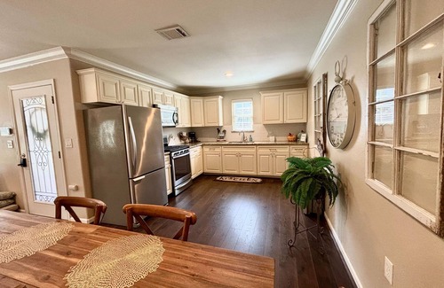 New Ulm Cottage | Vineyard Estate with 3 Serene, Luxurious Cottages