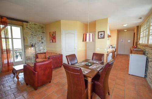 Saint-Medard-d'Excideuil Cottage | Vineyards and Valleys: A French Hide-In