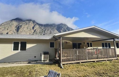 Okanagan-Similkameen House | Vineyard Home Casa De Herrera