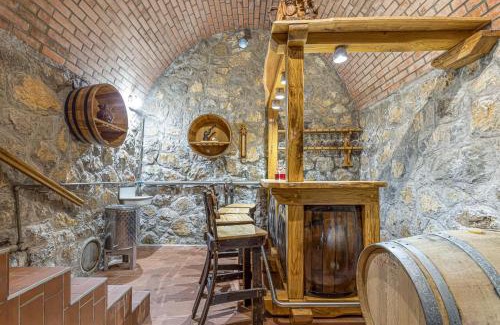 Crnomelj House | Vineyard Homestead Vrtin - Happy Rentals